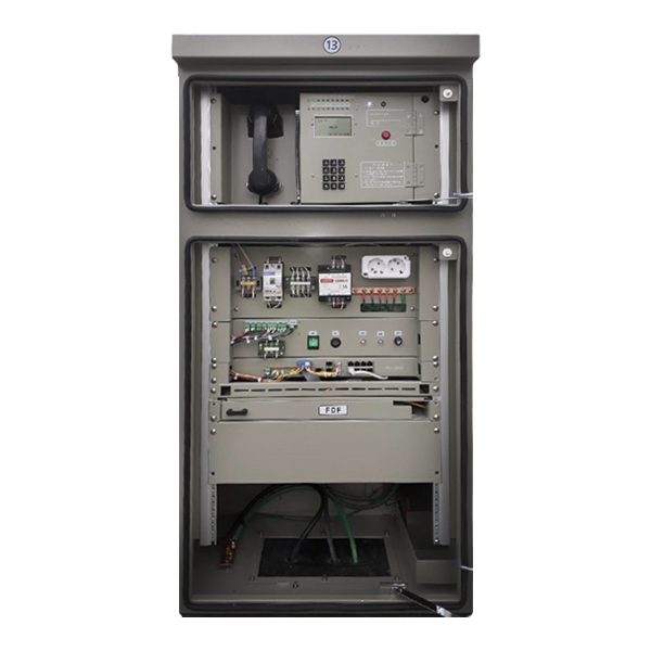 Outdoor cabinet (earthwork/bridge)